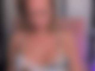 LatoyaFun's Live Sex Cam Show