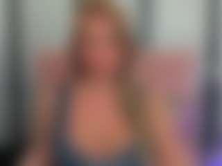 Live cam show with LatoyaFun - Badbitch on Fit Hotties