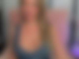 Live cam show with LatoyaFun - Sph on Dolls Live