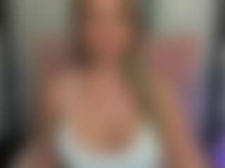 Live cam show with LatoyaFun - Femdom on Dolls Live
