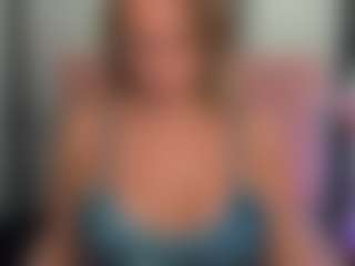 LatoyaFun's Live Sex Cam Show