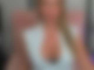 LatoyaFun's Live Sex Cam Show