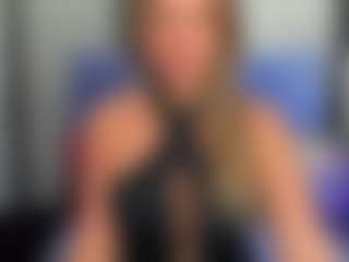 LatoyaFun's Live Sex Cam Show