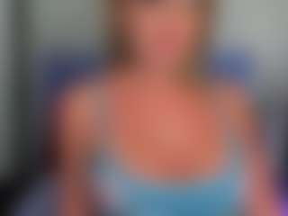 Live cam show with LatoyaFun - Blonde Hair Middle Aged on Nude Live Now