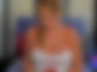 LatoyaFun's Live Sex Cam Show