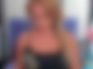 Live cam show with LatoyaFun - Mature on CamwithHer