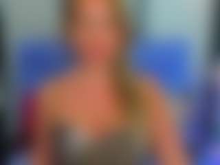 Live cam show with LatoyaFun - Long Hair on studioflirtlive.com