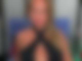 LatoyaFun's Live Sex Cam Show