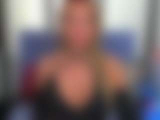 Live cam show with LatoyaFun - Mature on Camsoda