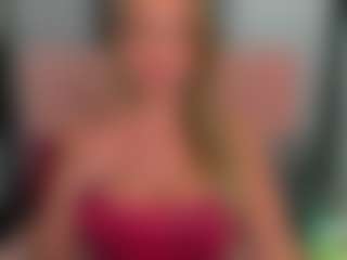 Live cam show with LatoyaFun - Blonde Hair Middle Aged on SmokeAndPoke