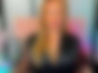 Live cam show with LatoyaFun - Grey Eyes on Dare Cams