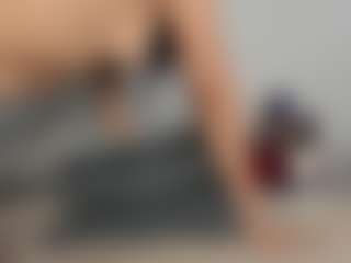 lovelykitty04's Live Sex Cam Show