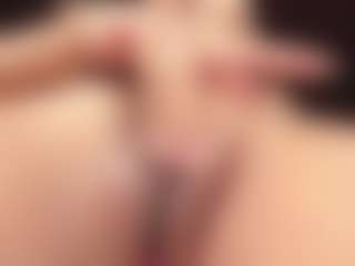 lovelykitty04's Live Sex Cam Show