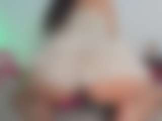 lovelykitty04's Live Sex Cam Show
