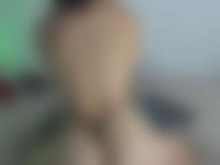 lovelykitty04's Live Sex Cam Show