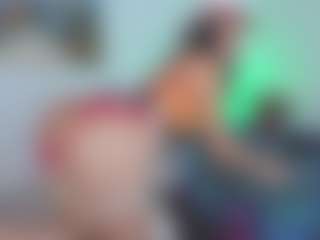 lovelykitty04's Live Sex Cam Show