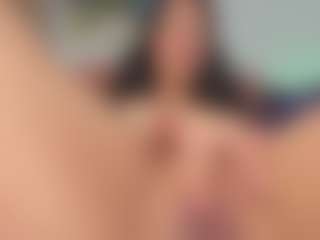 lovelykitty04's Live Sex Cam Show