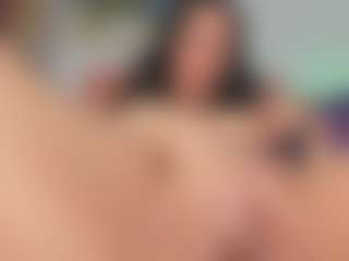 lovelykitty04's Live Sex Cam Show
