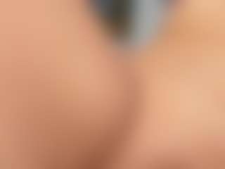 lovelykitty04's Live Sex Cam Show