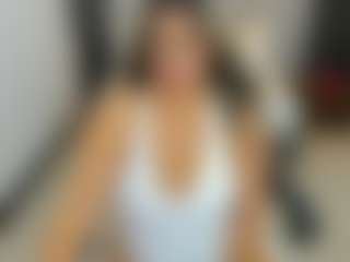 ruby-jimenez18's Live Sex Cam Show
