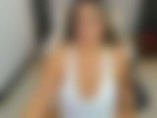 ruby-jimenez18's Live Sex Cam Show