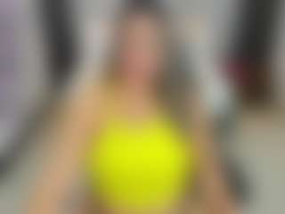 Live cam show with ruby-jimenez18 - Brown Eyes Blonde Hair on Camsoda