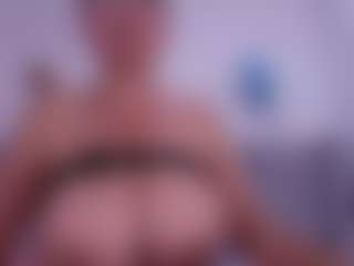 Live cam show with timk-bella - Ride Torso on boobsie.com
