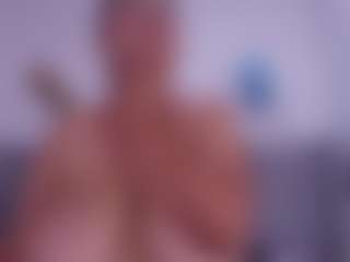 Live cam show with timk-bella - Ride Torso on CamSextacy