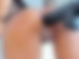 Live cam show with Katya69 - Eating Pussy on Fling VIP Chat