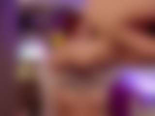 Live cam show with AnnaPrince - Fetish on Dolls Live