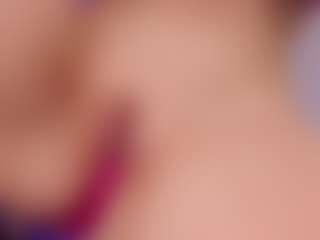 Live cam show with AnnaPrince - Normal on Camming Site
