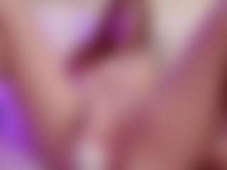Live cam show with AnnaPrince - Amateur on chickslive.net