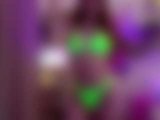 Live cam show with AnnaPrince - Erotic Dance on madthumbs