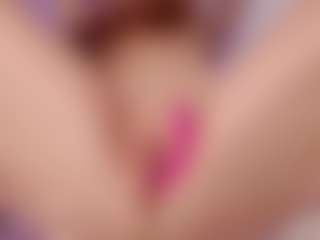 Live cam show with AnnaPrince - Oil on Camsoda