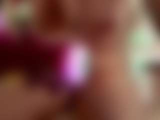 Live cam show with AnnaPrince - Anal Toys on Gym Cam Girls