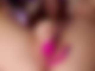 Live cam show with AnnaPrince - Red Hair Amateur on CamSodaAdn