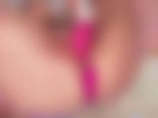 Live cam show with AnnaPrince - Spank Red Hair on Camsoda