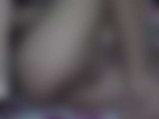 axel-ag05's Live Sex Cam Show