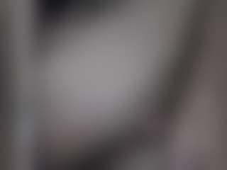 axel-ag05's Live Sex Cam Show