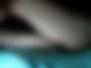 axel-ag05's Live Sex Cam Show