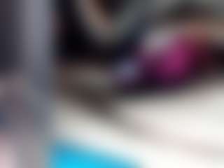 axel-ag05's Live Sex Cam Show
