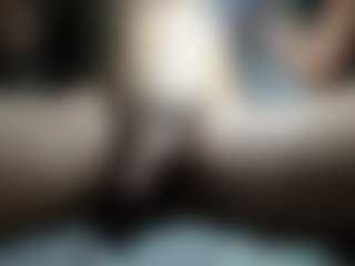 Live cam show with axel-ag05 - Tease on googirlz