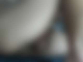 axel-ag05's Live Sex Cam Show