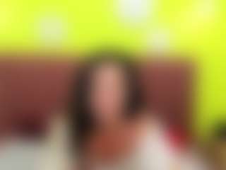 Live cam show with LindaInsatiable - MILF on crypto-cams