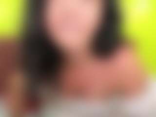LindaInsatiable MILF webcam performer live streaming