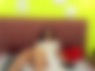 Live cam show with LindaInsatiable - Middle Aged on CamwithHer