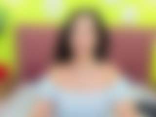 Live cam show with LindaInsatiable - Thick on Pornisteam.com