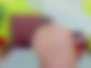 Live cam show with LindaInsatiable - Nipple Piercings on Camsoda.co
