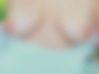Live cam show with LindaInsatiable - Horny on Pornisteam.com