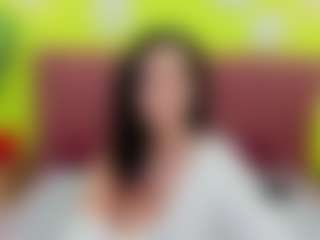 Live cam show with LindaInsatiable - MILF on Adult Interactions